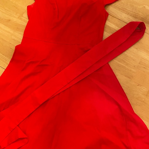 Zapaka Dresses & Skirts - Chic One Shoulder Red Dress